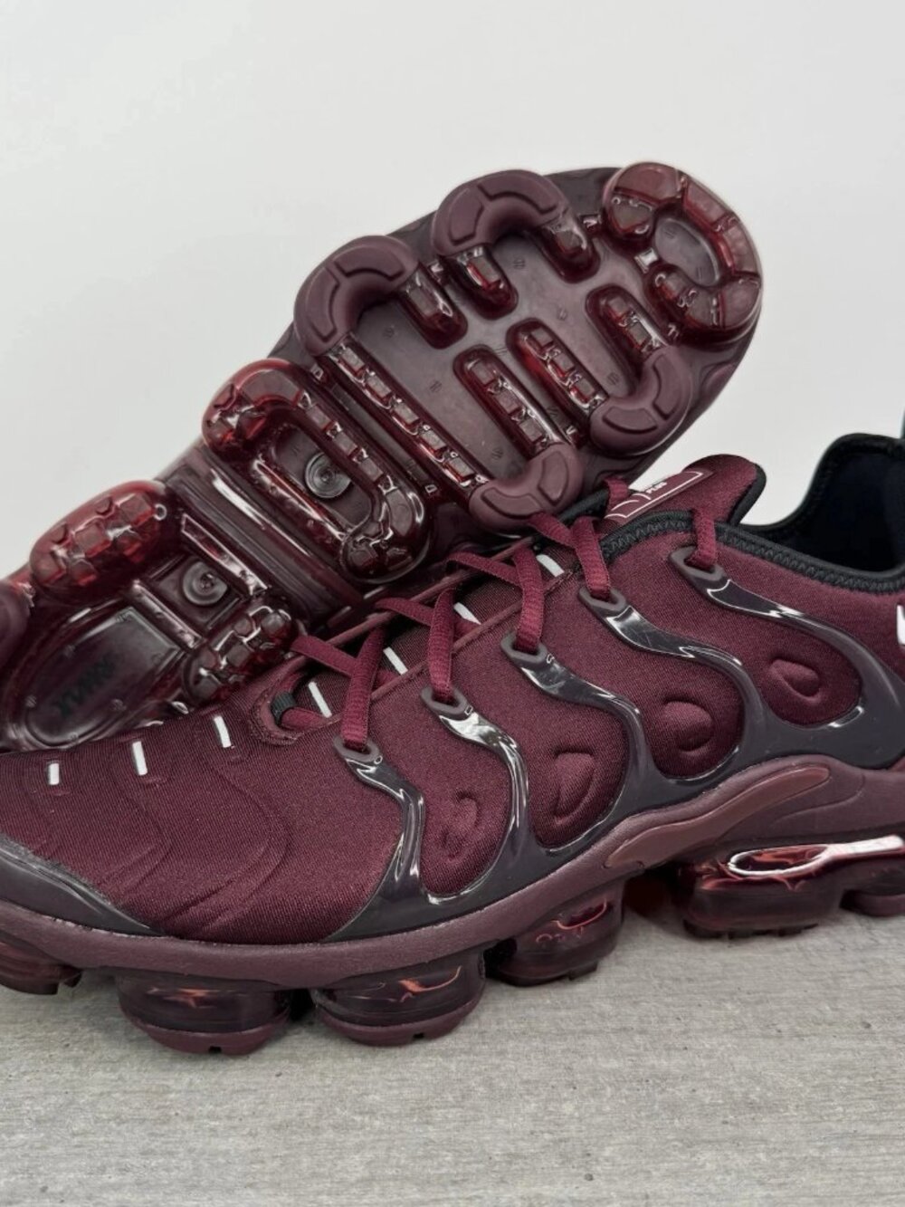 Nike Air Vapormax TN Plus Shoes Men’s Size 8.5 FN6850-681